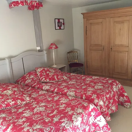 De La Cholotte ホテル 3*