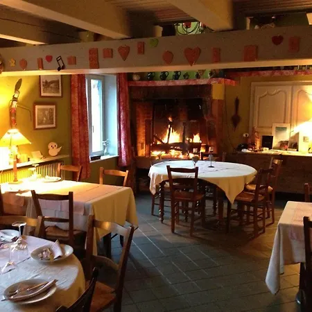 De La Cholotte Les Rouges-Eaux