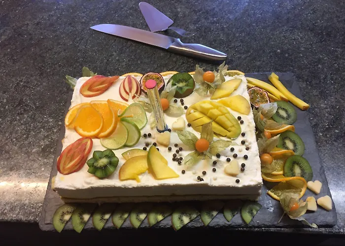 Отель De La Cholotte 3*